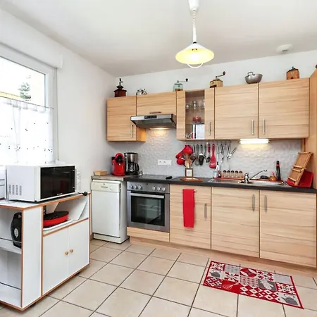 Maison Spacieuse Pres De Avec Vue Sur Le Feriehus