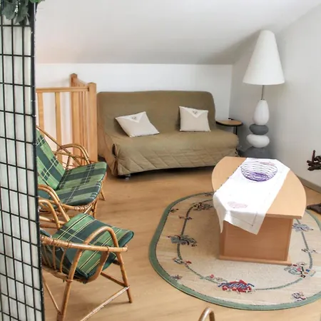 Maison Spacieuse Pres De Avec Vue Sur Le *