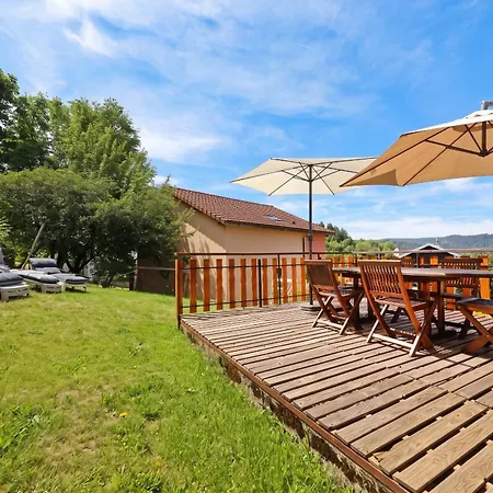 Vakantiehuis Maison Spacieuse Pres De Avec Vue Sur Le *