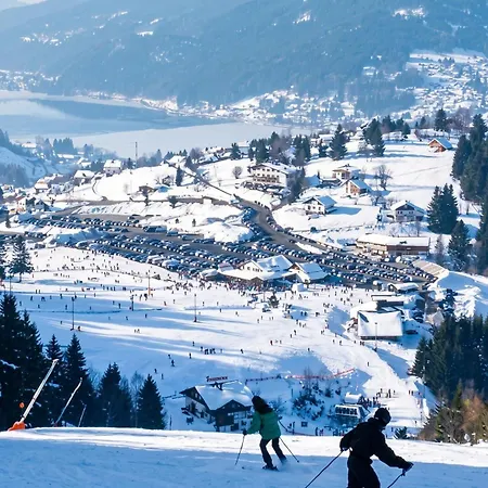 Vakantiehuis Maison Spacieuse Pres De Avec Vue Sur Le *